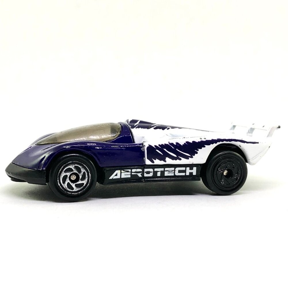 Matchbox Oldsmobile Aerotech Car Purple White 1:66 die cast hood opens 1989
